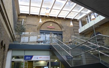 Parcel Yard oub at Kings Cross