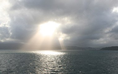 Interislander ferry "Kaitaki" nrothbound in the Tory Channel 