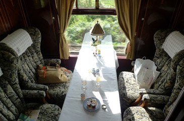 4-seater coup� in a Pullman car