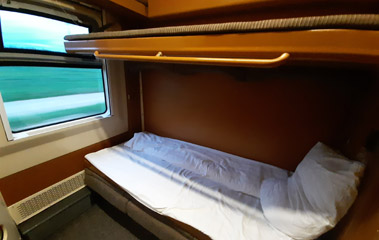 Dacia Express sleeper compartment
