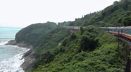 Scenery from train SE1 between Hue and Danang