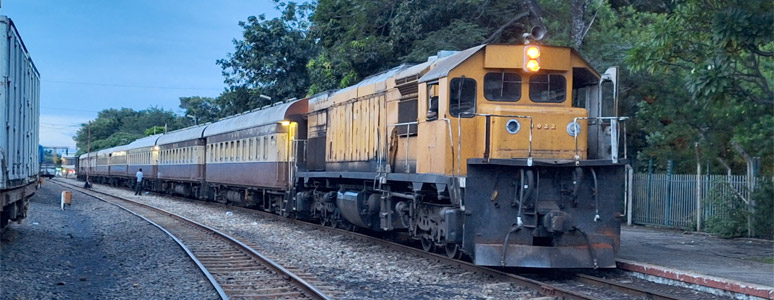 Bulawayo to Vic Falls by train