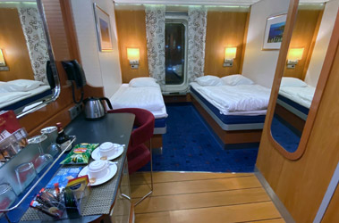 Comfort class cabin