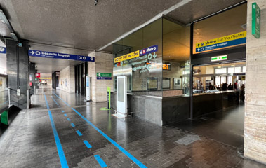 Roma Termini left luggage office access