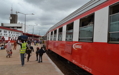 Train from Ngaoundere, arrived at Yaound�