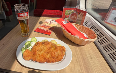 Food in therestaurant car on the Berlin-Krakow train