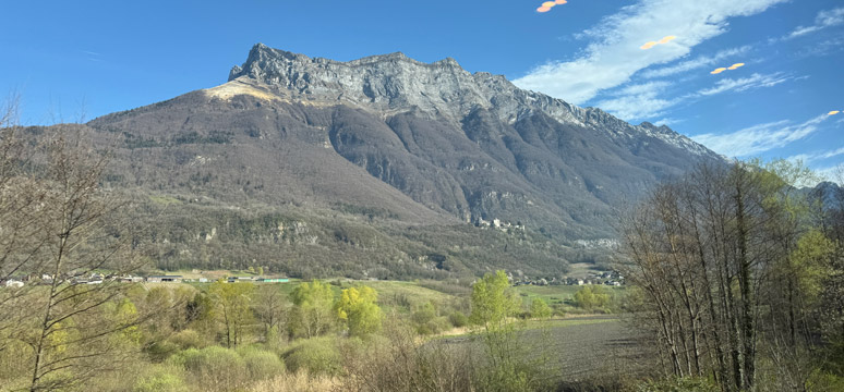 Scenery between Paris & Milan