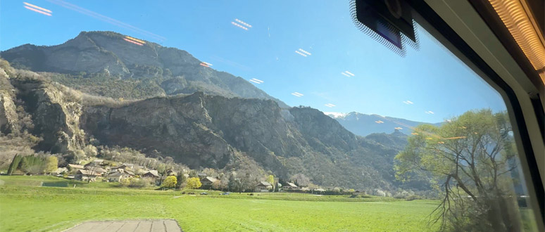 Scenery between Paris & Milan